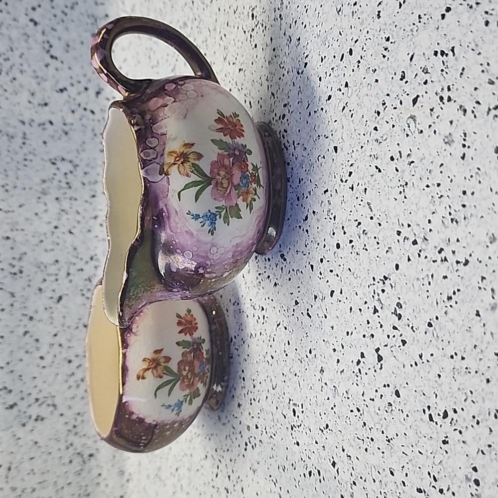 LAncaster Sandland - Hanley England - Vintage Creamer and Sugar Bowl Set - PinK